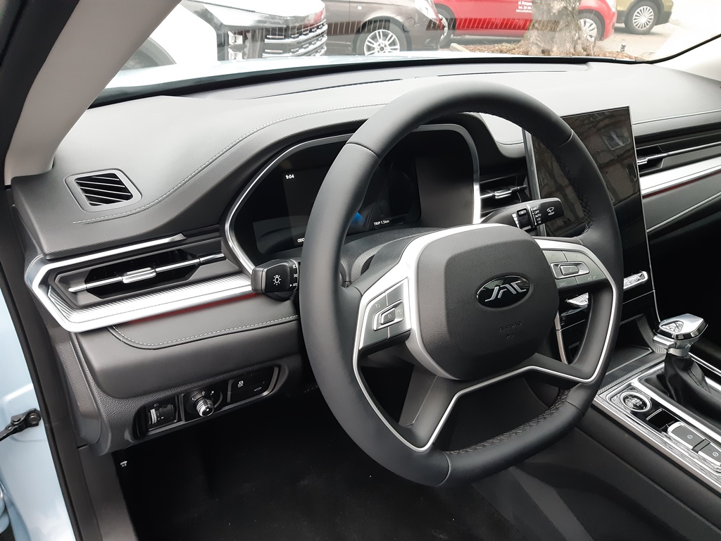 JAC JS7 PLUS 1.5 136KM 2WD CVT 2025