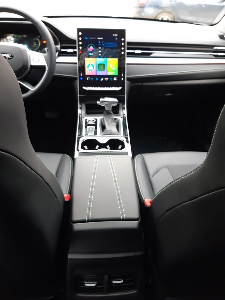 JAC JS7 PLUS 1.5 136KM 2WD CVT 2025