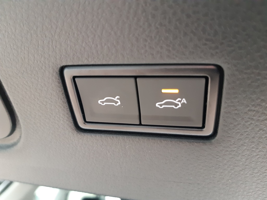 JAC JS8 PRO 1.5 175KM 2WD 7AT 7OS. 2025