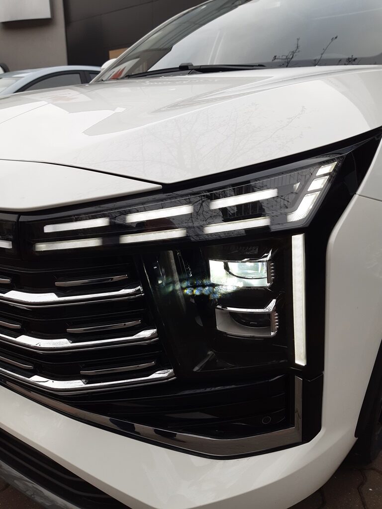 JAC JS8 PRO 1.5 175KM 2WD 7AT 7OS. 2025