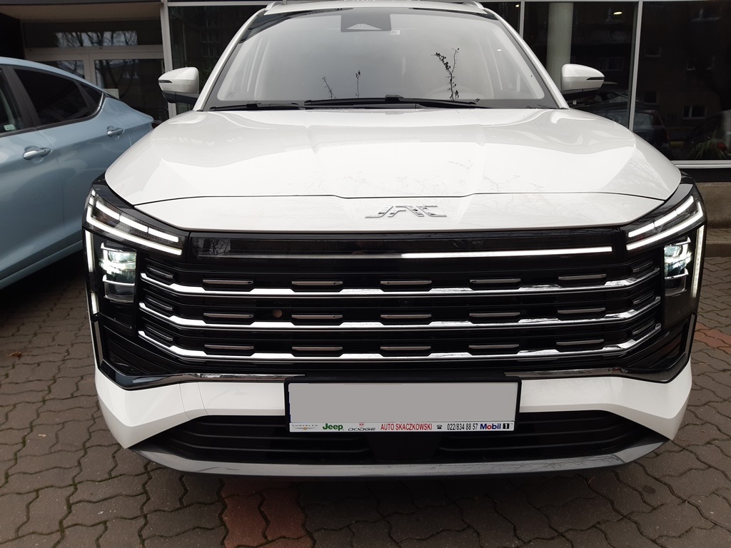 JAC JS8 PRO 1.5 175KM 2WD 7AT 7OS. 2025