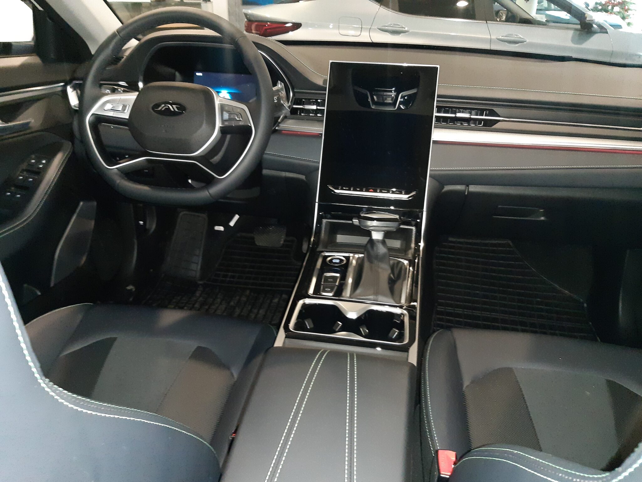 JAC JS7 PLUS 1.5 136KM 2WD CVT 2025