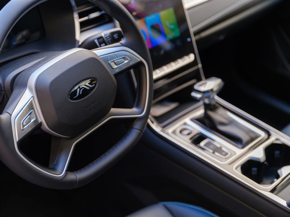 JAC JS7 PLUS 1.5 136KM 2WD CVT 2025