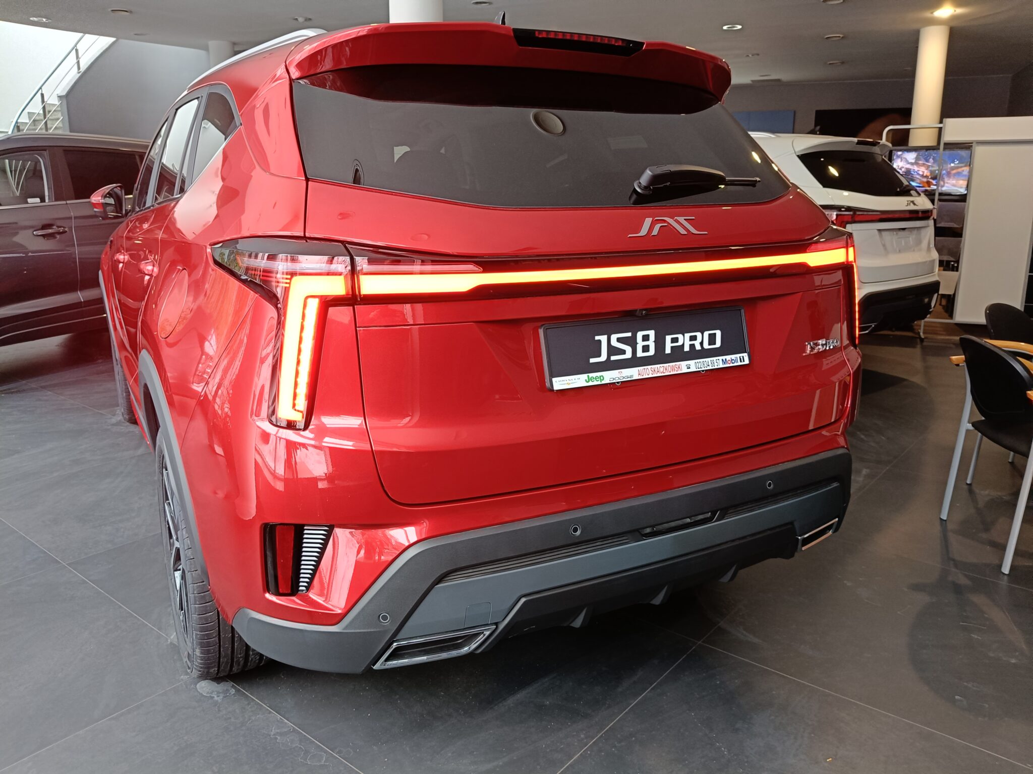 JAC JS8 PRO 1.5 175KM 2WD 7AT 7OS. 2025