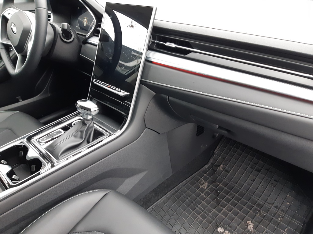 JAC J7 PLUS 1.5 136KM 2WD CVT 2025