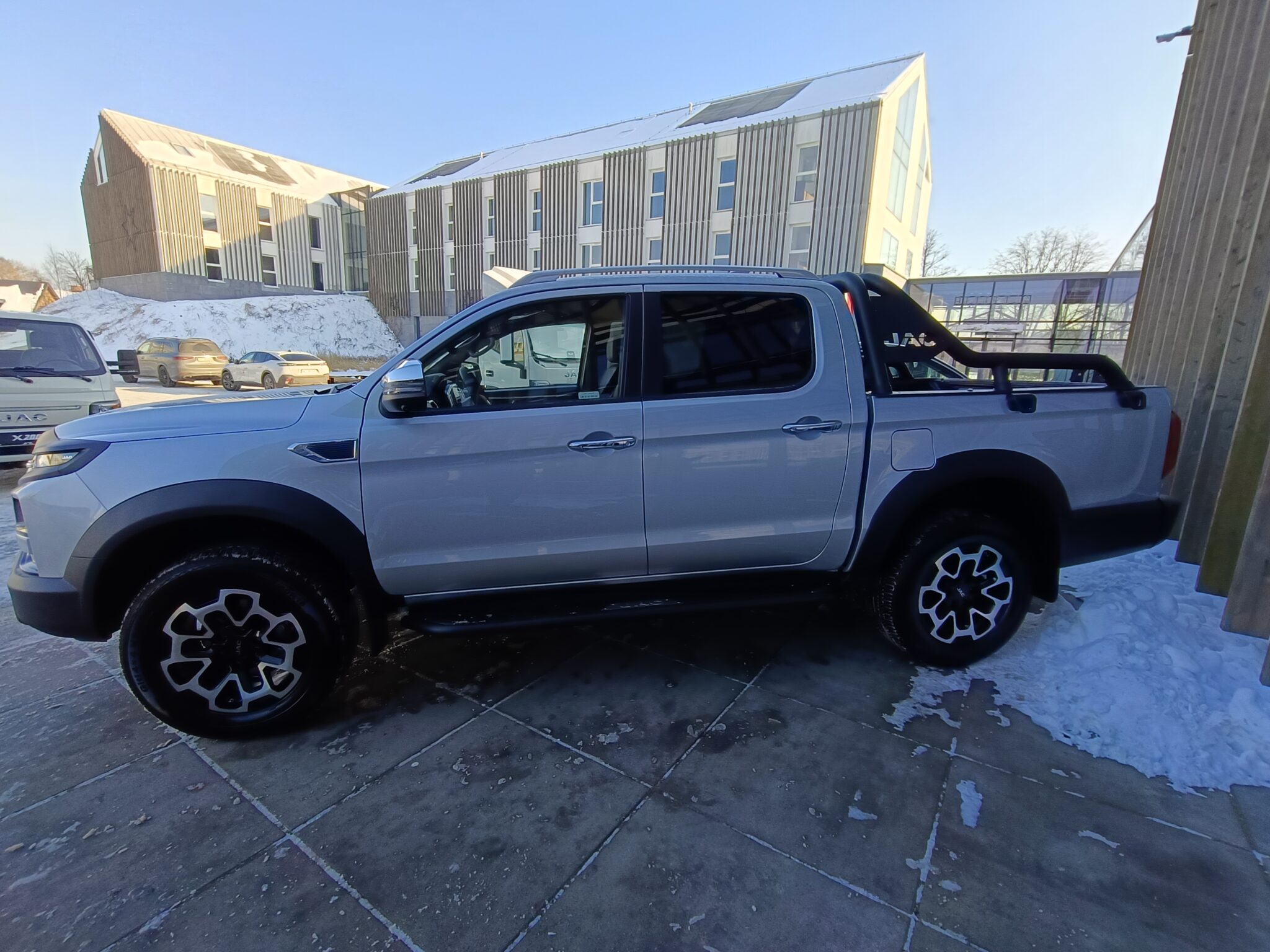 JAC T9  2.0D 163KM 4WD 8AT 2026