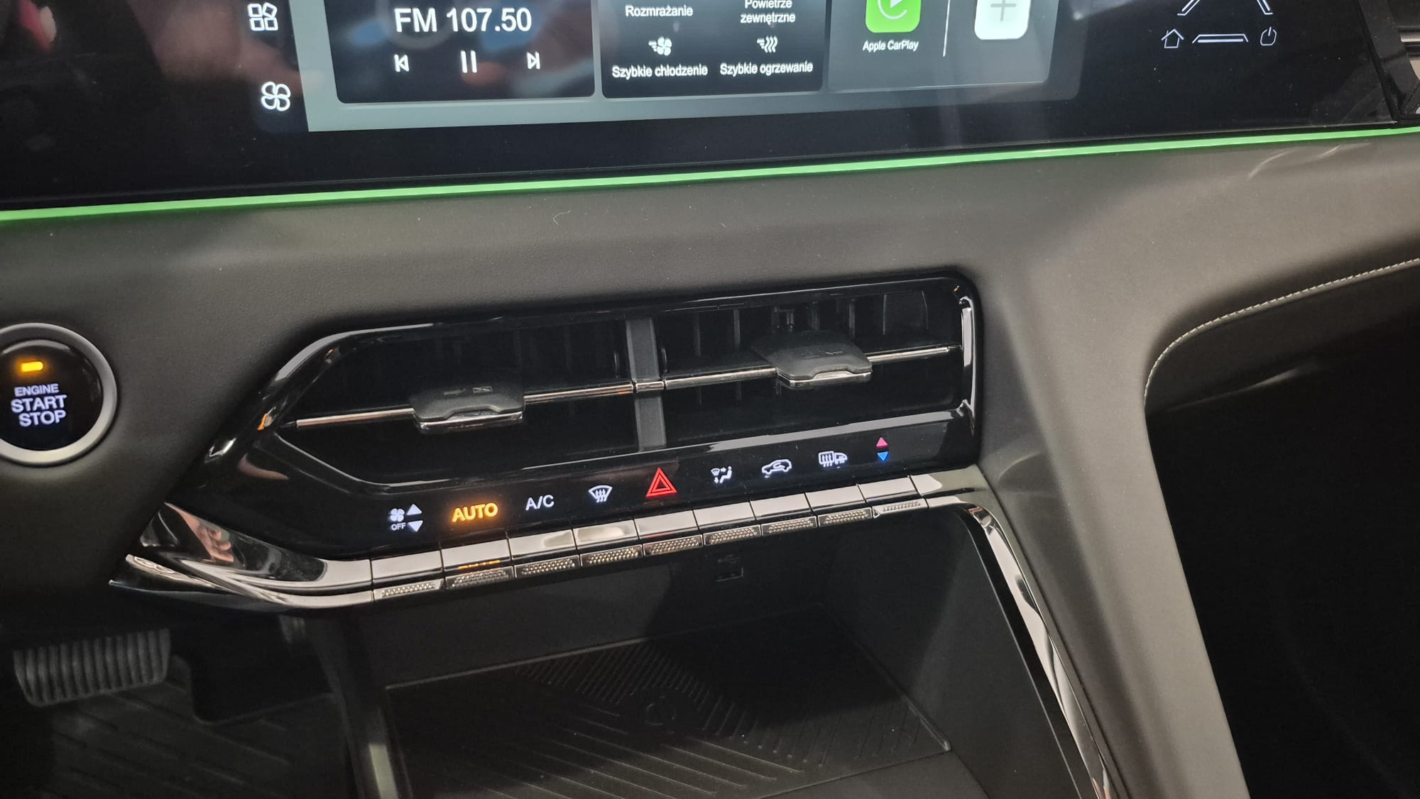 JAC JS8 PRO 1.5 175KM 2WD 7AT 7OS. 2025