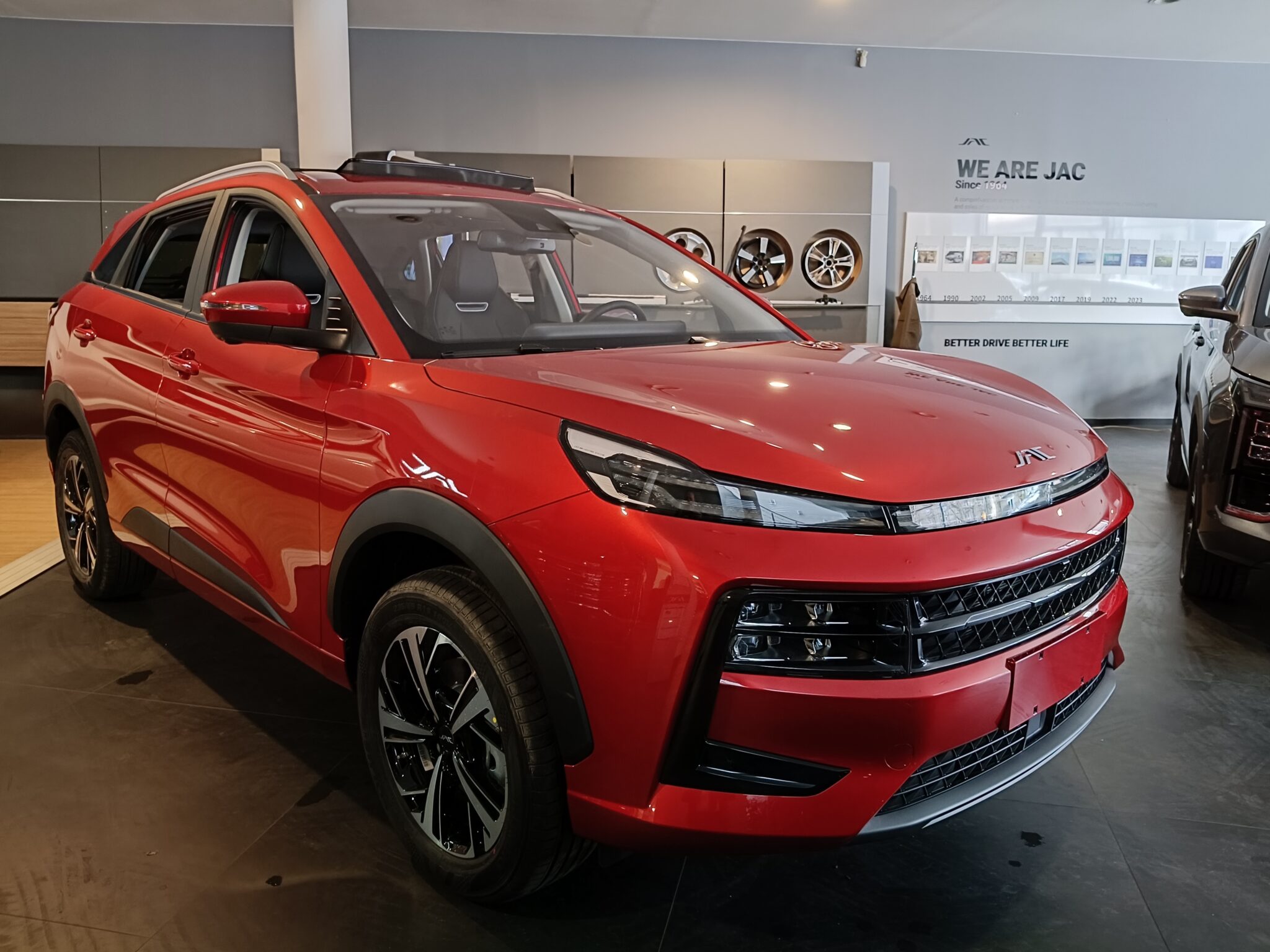 JAC JS6 1.5 174KM 2WD 7AT 2026