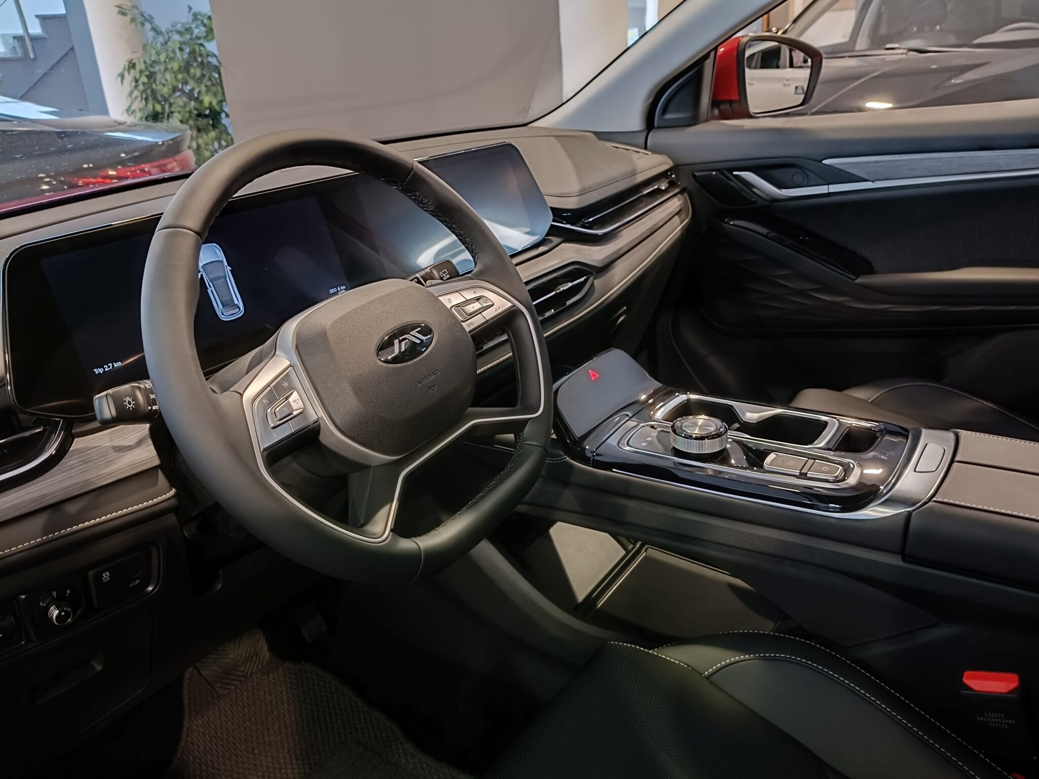 JAC JS6 1.5 174KM 2WD 7AT 2026