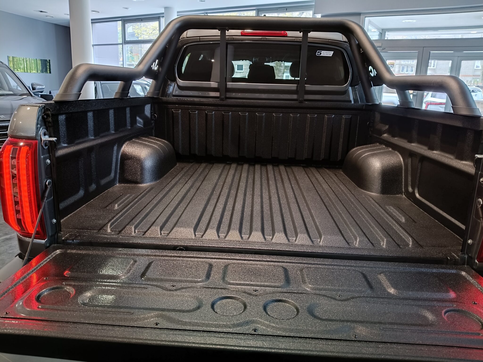 JAC T9  2.0D 163KM 4WD 8AT 2026