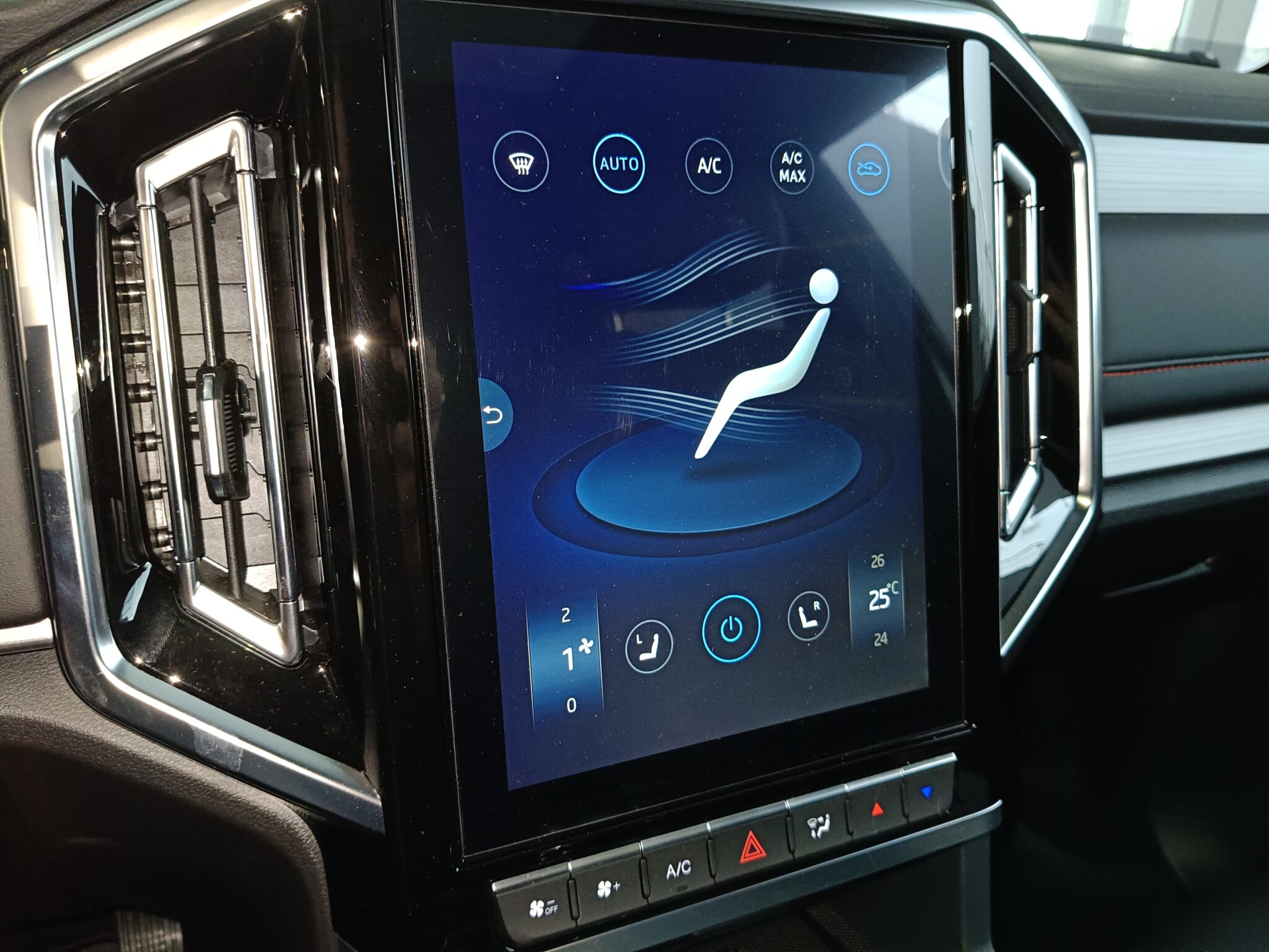 JAC T9  2.0D 163KM 4WD 8AT 2026