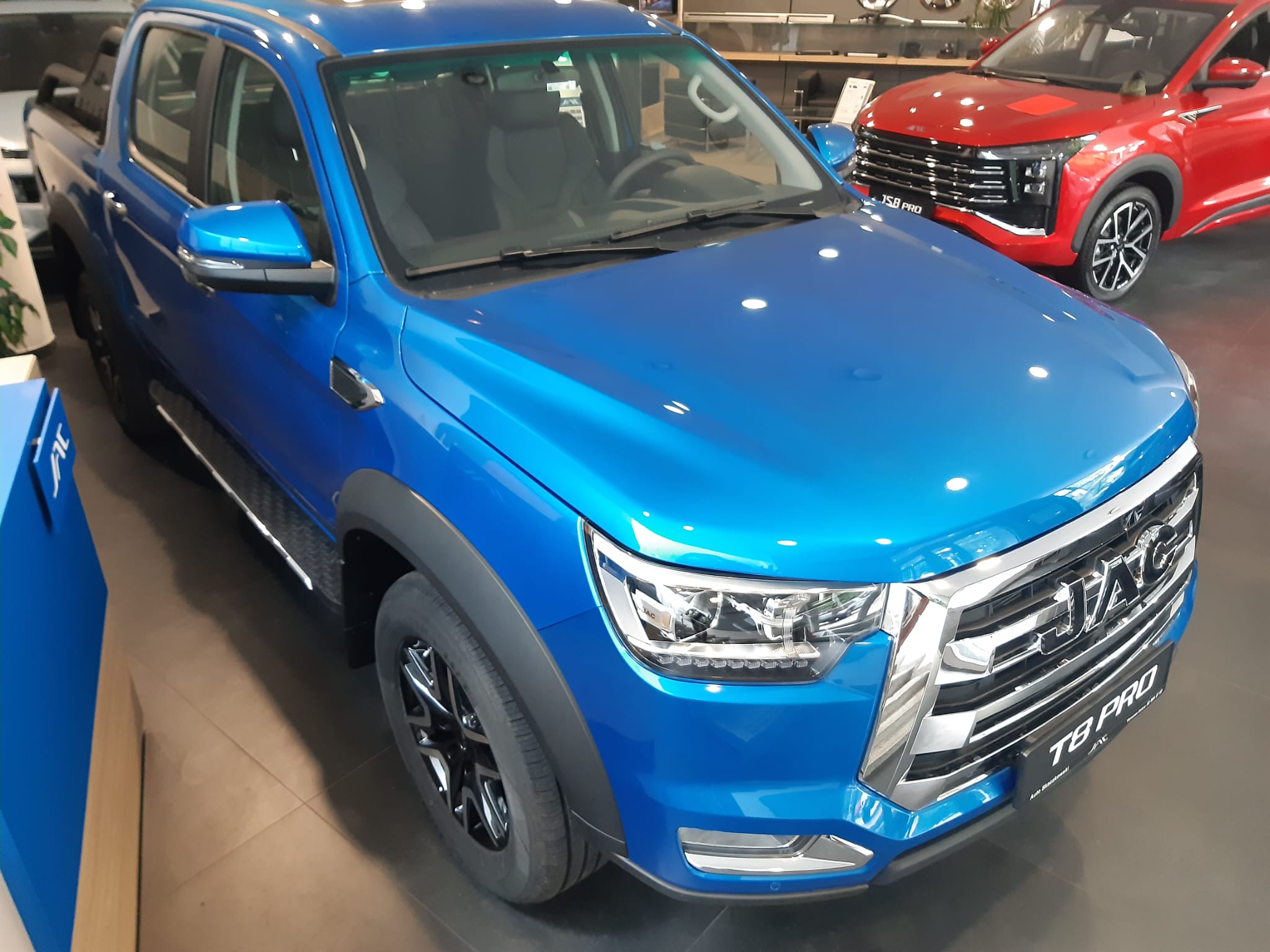 JAC T8 PRO 2.0D 136KM 4WD 6MT 2026