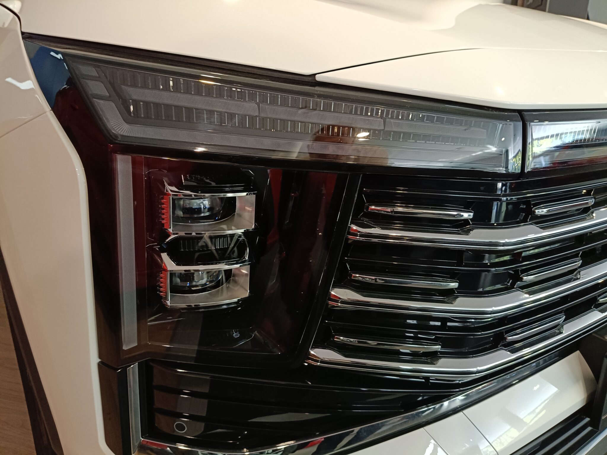 JAC JS8 PRO 1.5 175KM 2WD 7AT 6OS. 2026