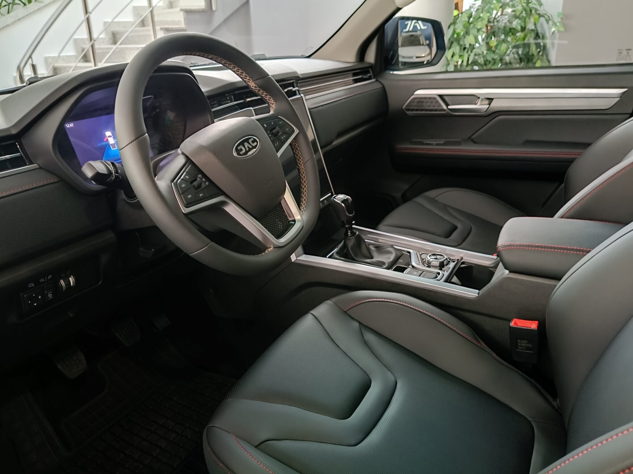 JAC T8 PRO 2.0D 136KM 4WD 6MT 2026