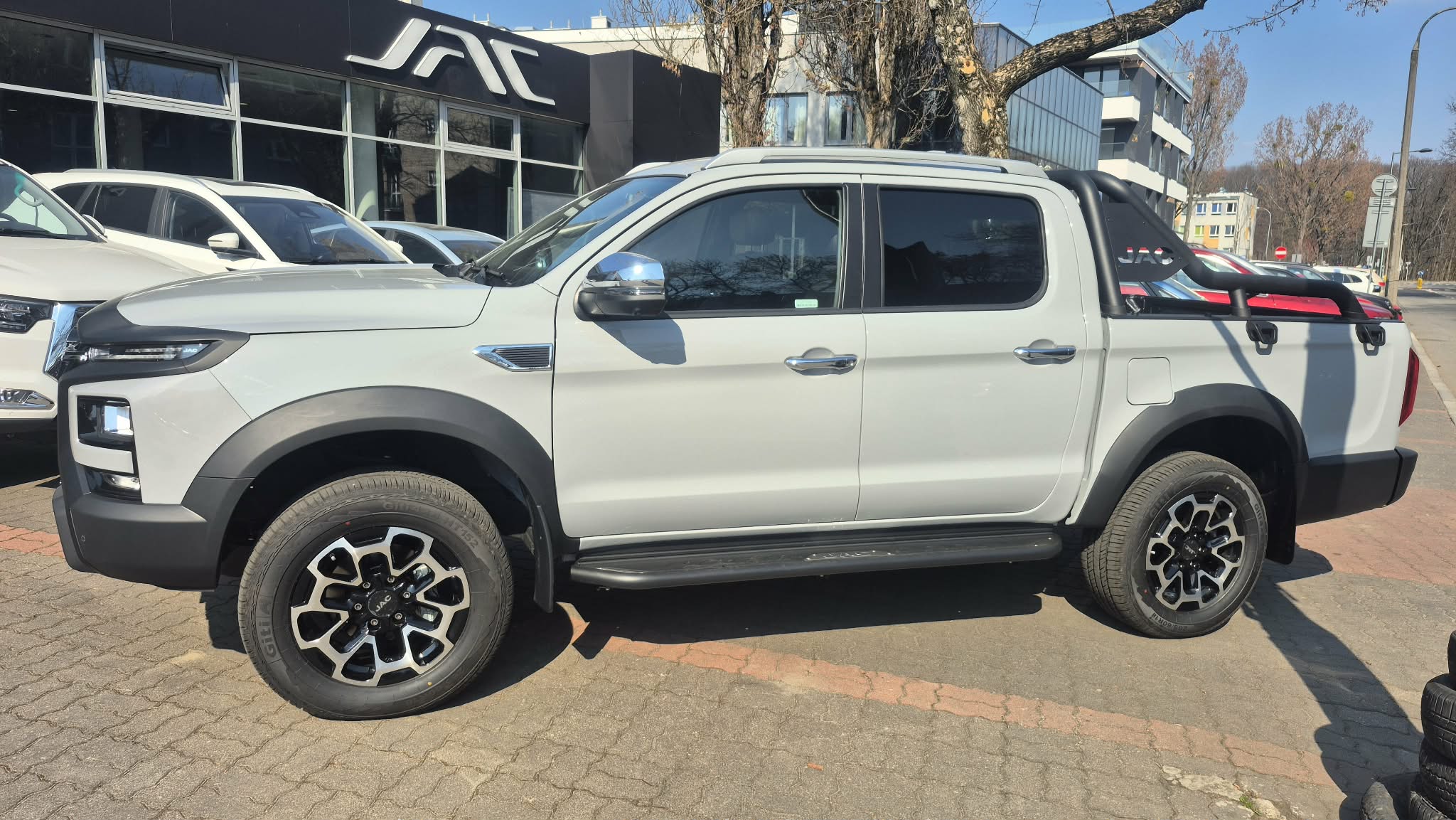 JAC T9 2.0D 163KM 4WD 8AT 2026