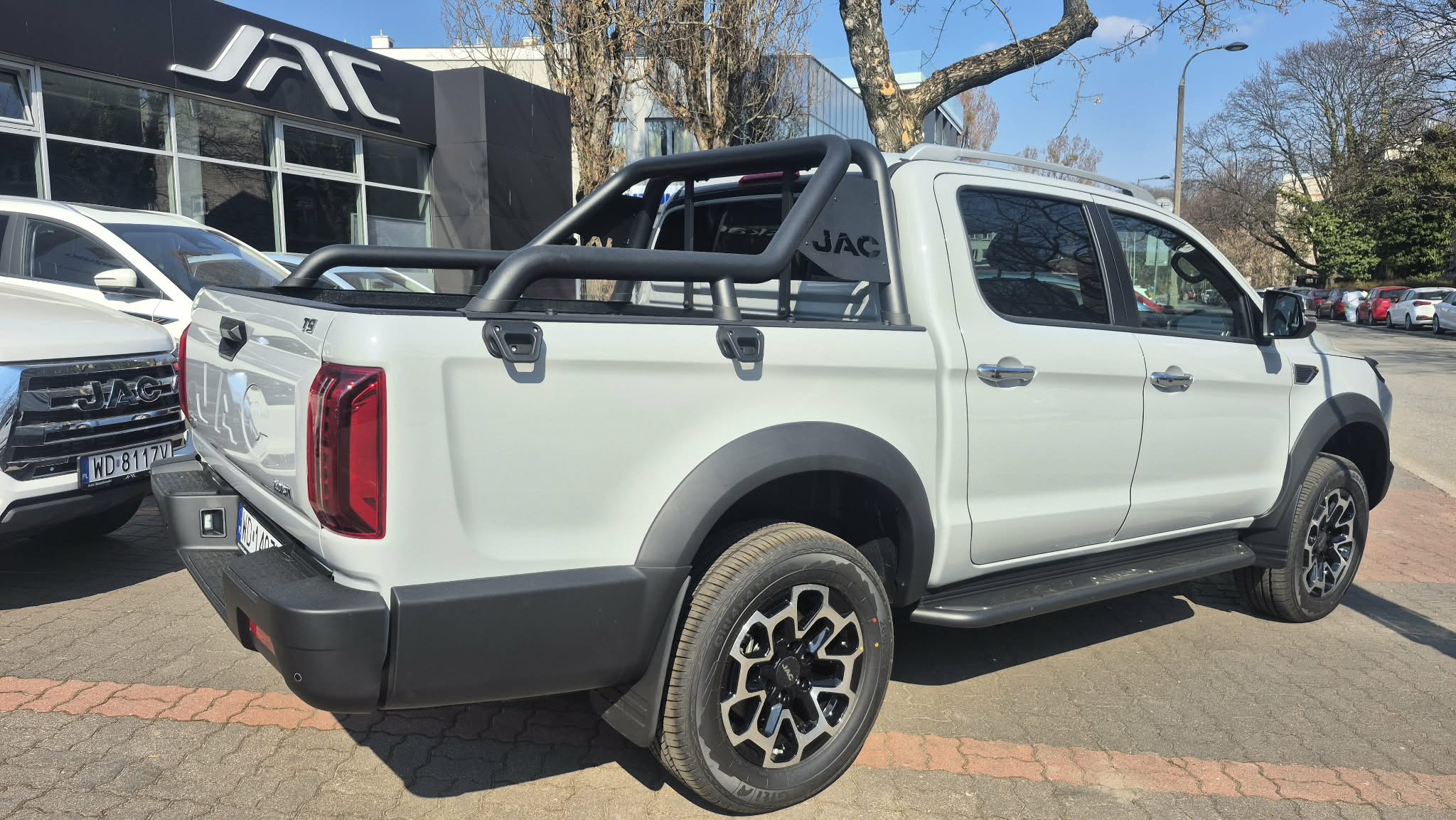 JAC T9 2.0D 163KM 4WD 8AT 2026